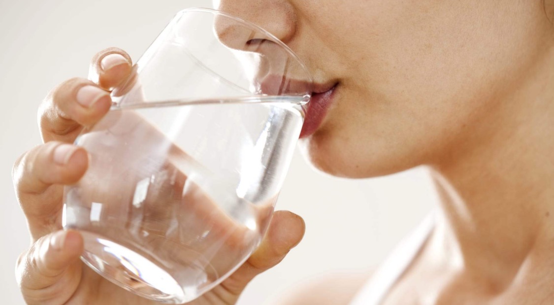 The Benefits of Drinking Water for Women Over 50