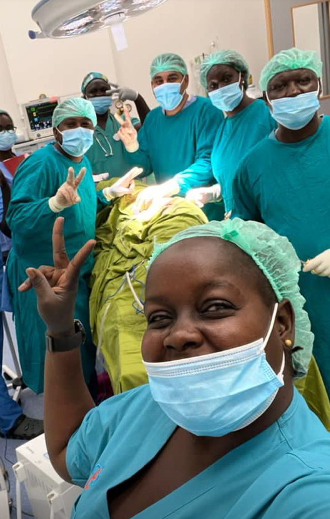 فريق طبي بمستشفي جوديلي بجوبا ينقذ كلي لمريض يعانى من حصوات مزمنه