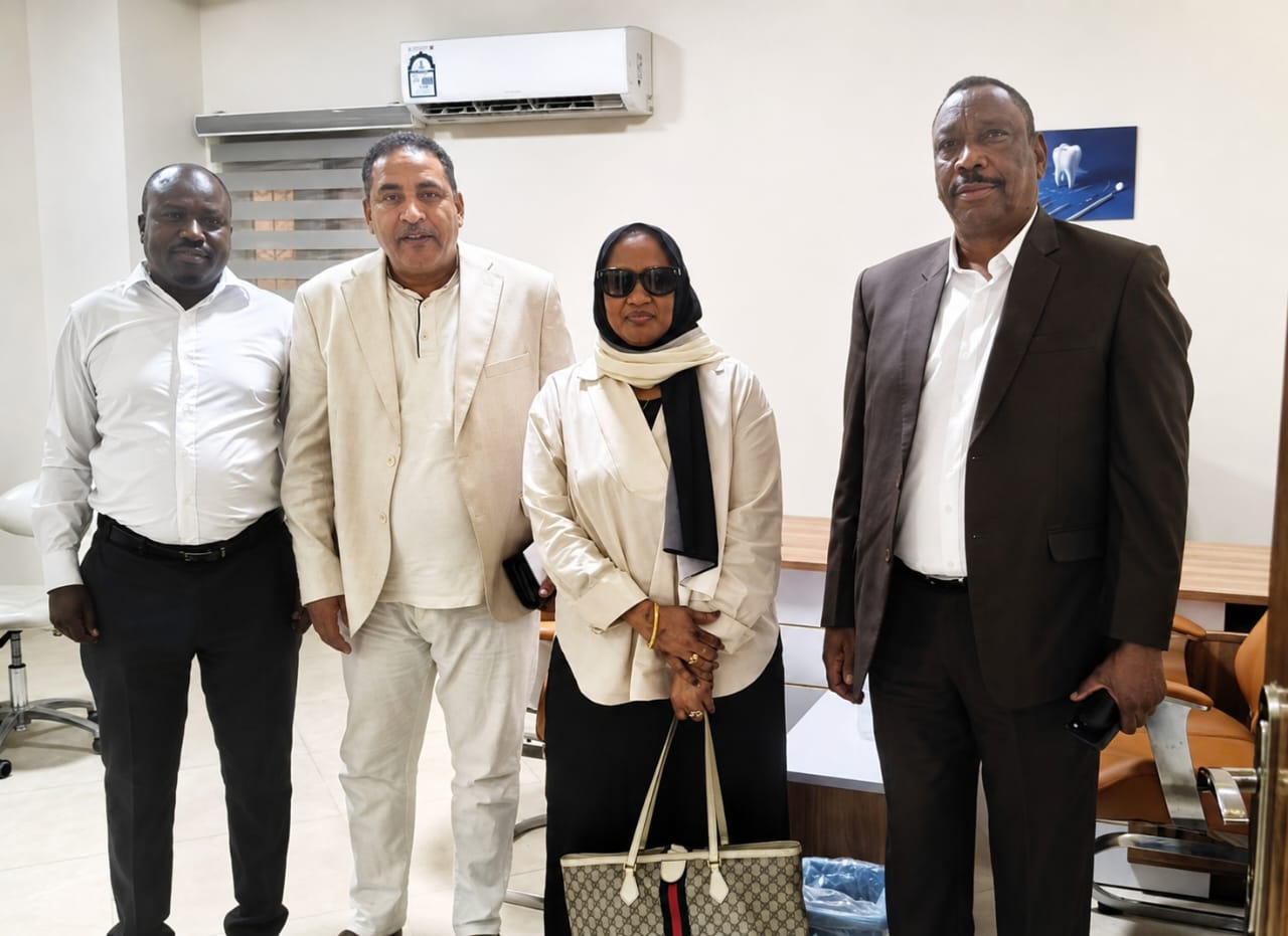 أكاديمية وعيادات ميدفيجن تستقبل السيد بحر إدريس أبوقردة وزير الصحة السوداني الأسبق